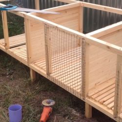 КАКОЙ ПОЛ СДЕЛАТЬ У КРОЛИКОВ, ЧТОБЫ МЕНЬШЕ ВРЕМЕНИ ТРАТИТЬ НА УБОРКУ